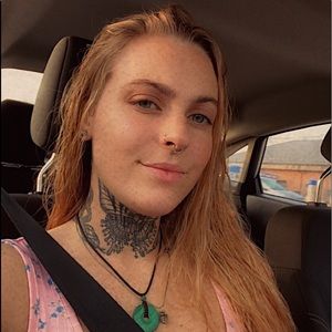 Meet your Posher, Natalie